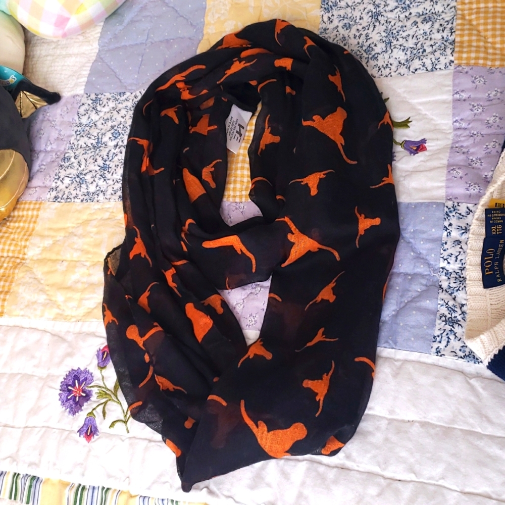Texas Longhorn Logo infinity scarf / Leggings Bundle